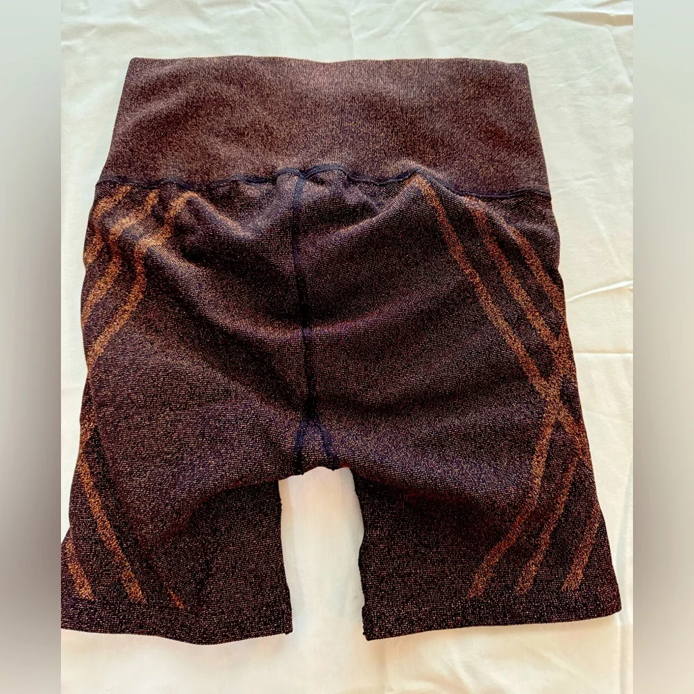 OFFLINE by Aerie Luxe Biker Shorts - Picture 1 of 3